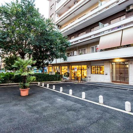 Ma Belle Maison Рим Екстериор снимка